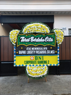 Papan Bunga Duka di Rikit Gaib