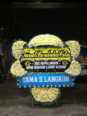 Papan Bunga Duka di Rikit Gaib